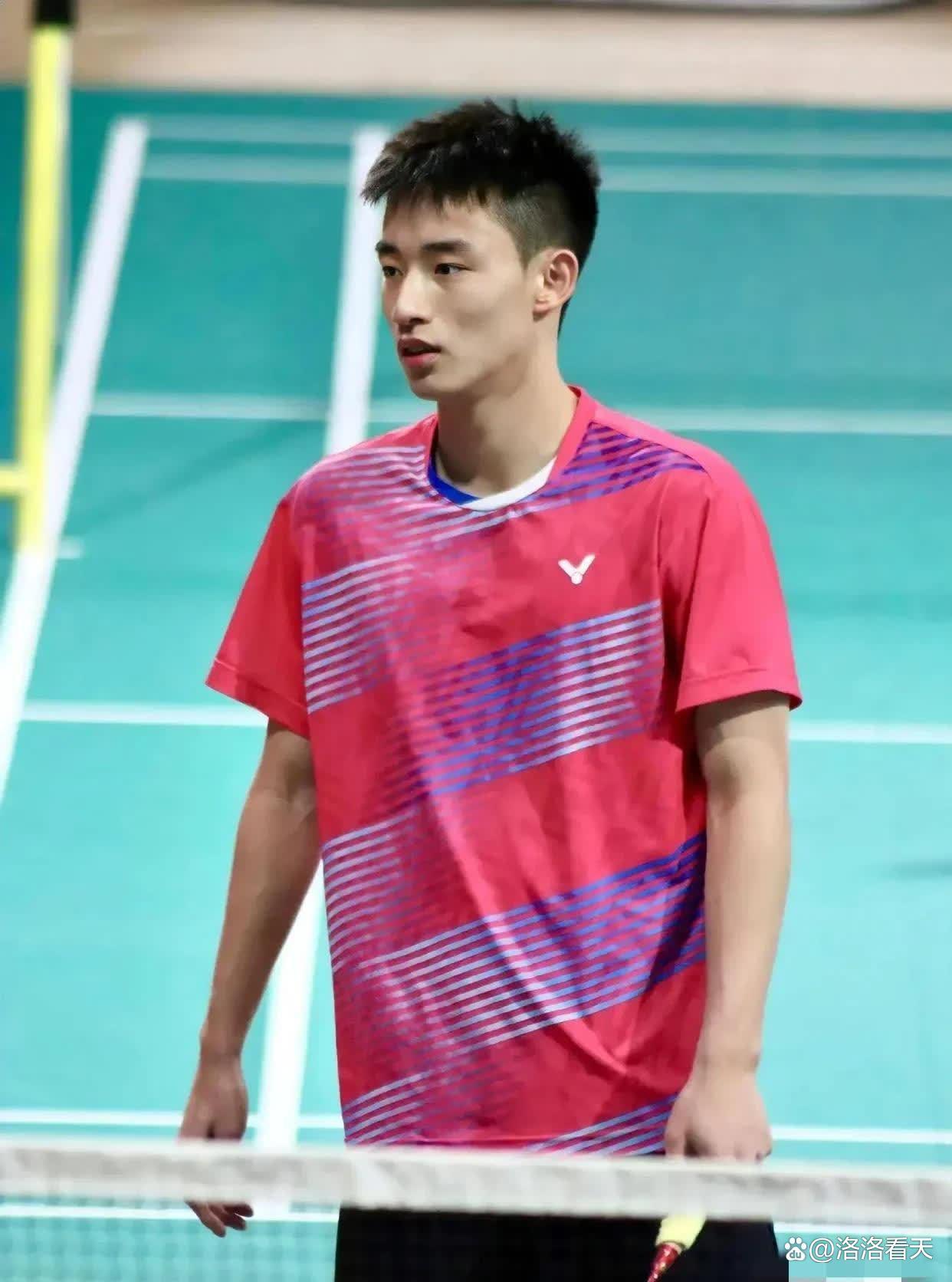 爱游戏官方-泰国羽毛球队逆转中国羽毛球队，马琳三分雨点燃全场