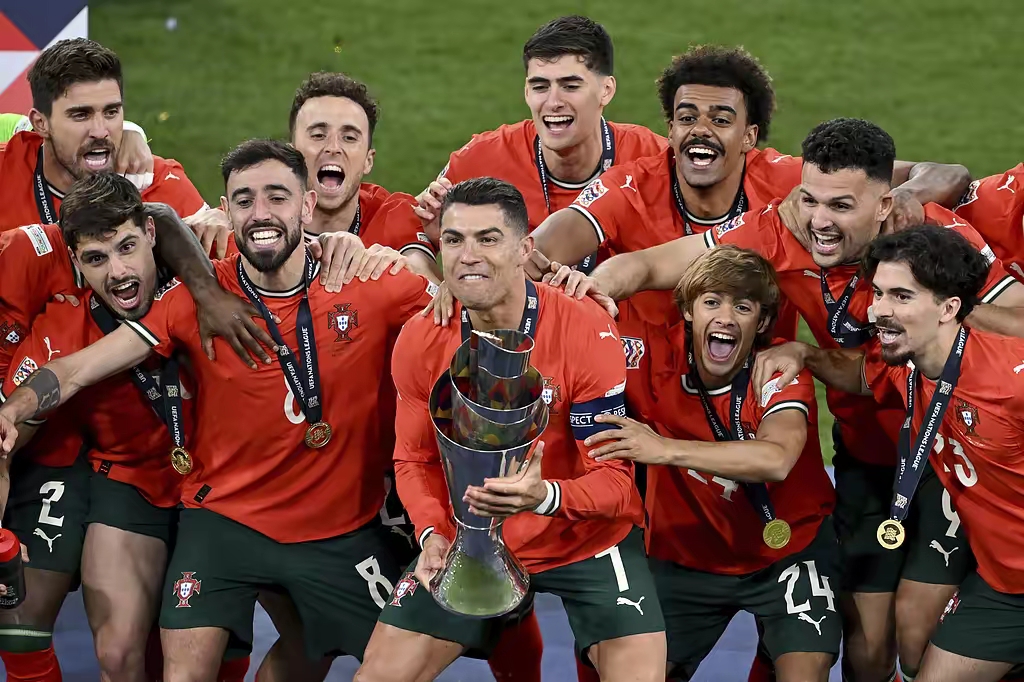 葡萄牙队碾压法国队，波尔带队取胜