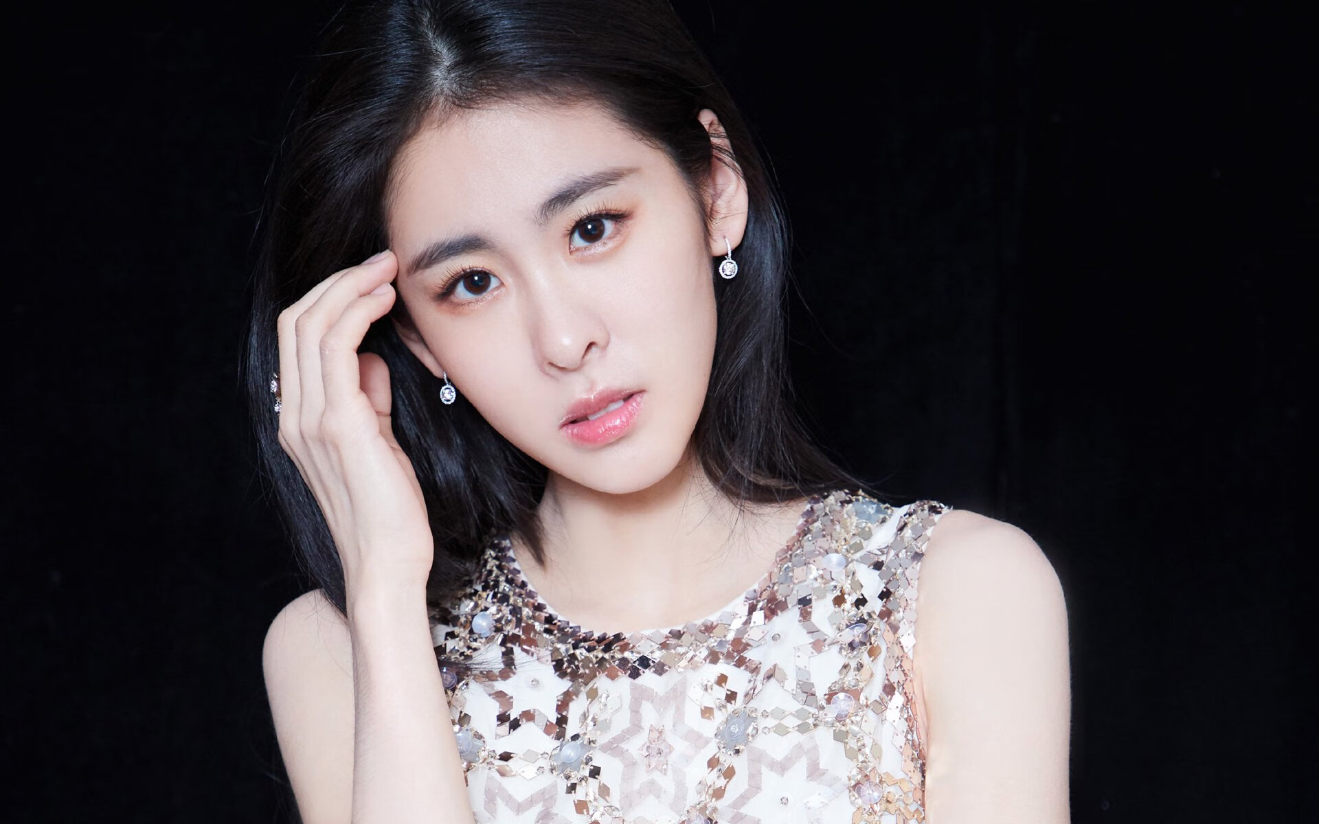 沙漠风暴吞噬冰雪堡垒，当塞内加尔的狂想曲由加维执棒指挥