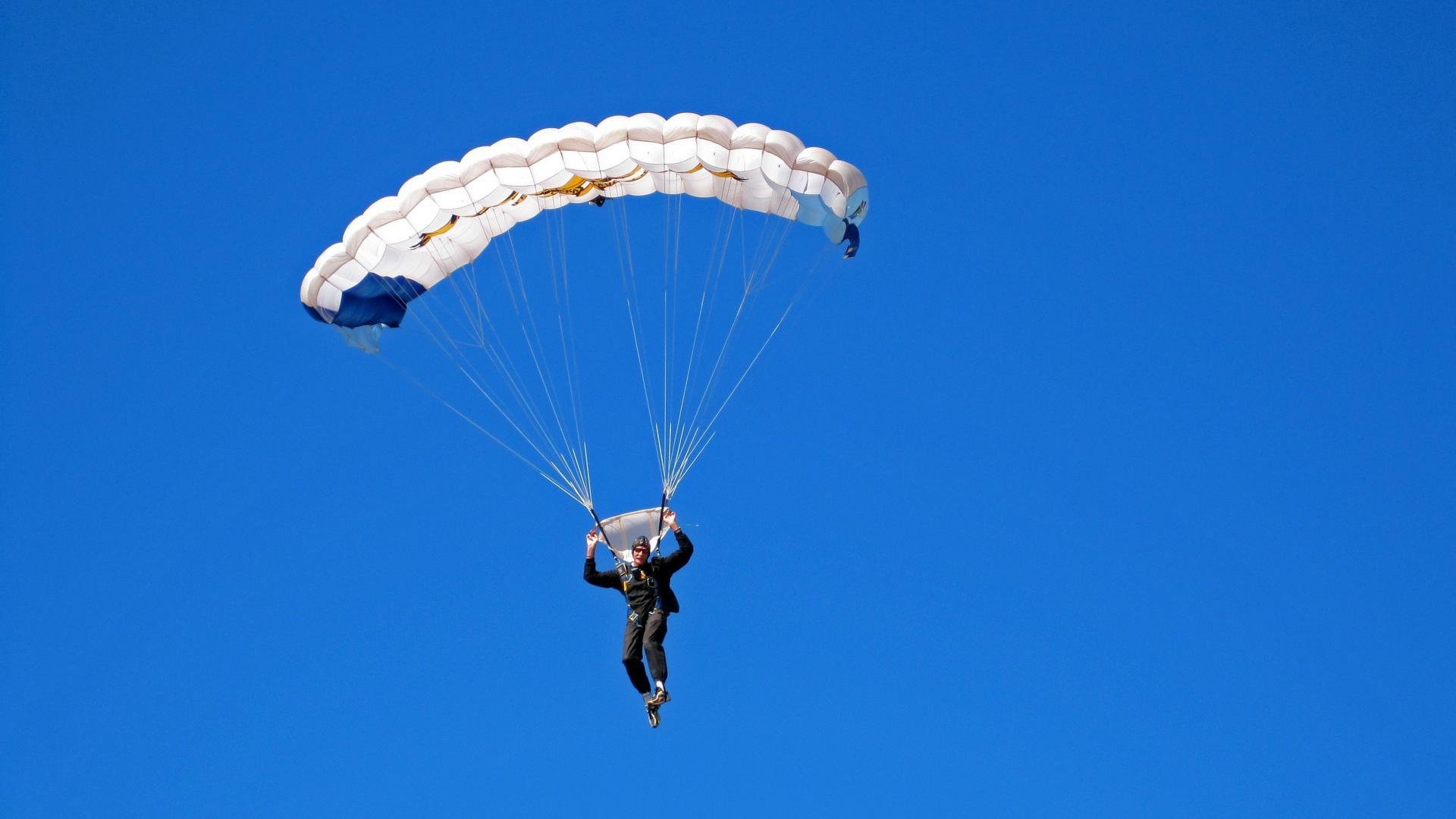 年终总决赛轻取拉沃尔杯，穆雷用燃烧的残躯，写下网球史最悲壮的惊艳一页